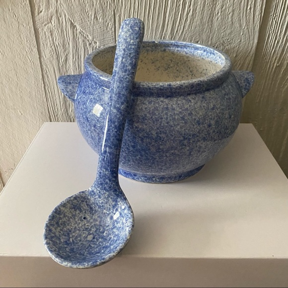 Large Gailstyn-Sutton Bleu Cordon Blue Speckled Soup Tureen With Ladle - Picture 12 of 16